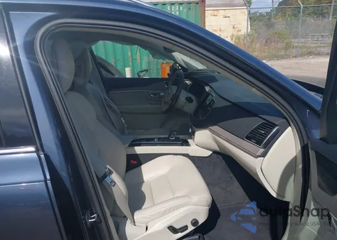 2023 Volvo Xc90 B6 Plus 7-Seater из США, поврежденный, VIN YV4062PN5P1991158